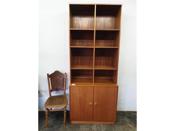 ~/upload/Lots/51231/no4hkovwvghoc/Lot 008 Tall double office Shelf Drawer 100 x 46 x 217cm H_t600x450.jpg